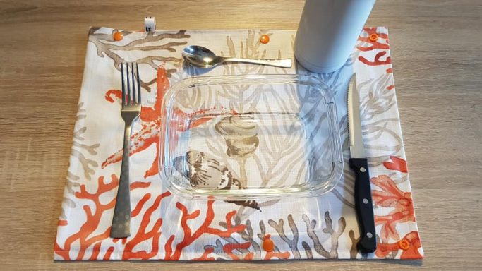 set de table - pochette à couverts